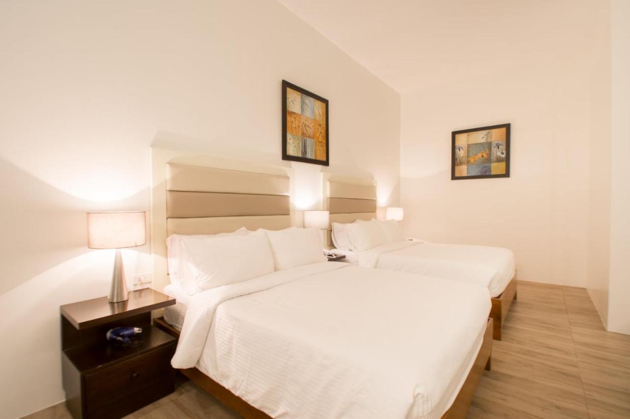 Marzon Hotel Kalibo Esterno foto
